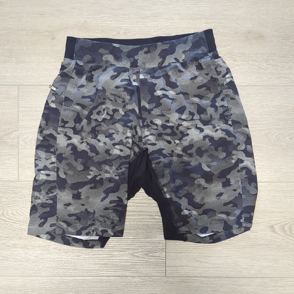 Men's Camo Shorts